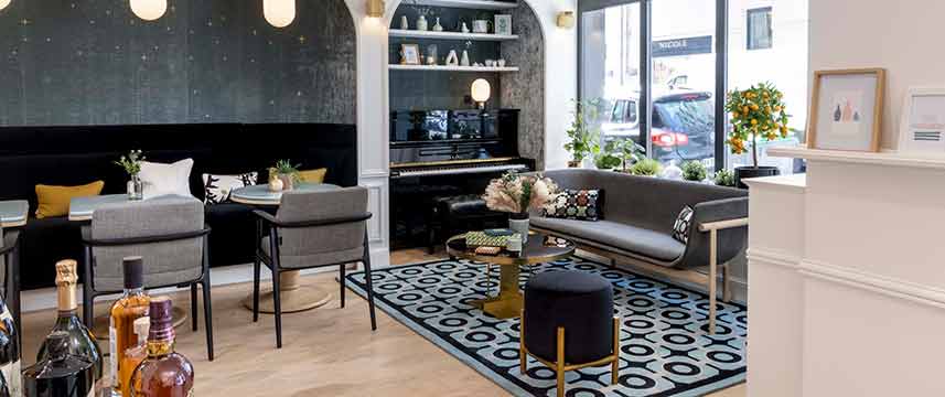 Hotel  Louvre Montana Lounge Bar